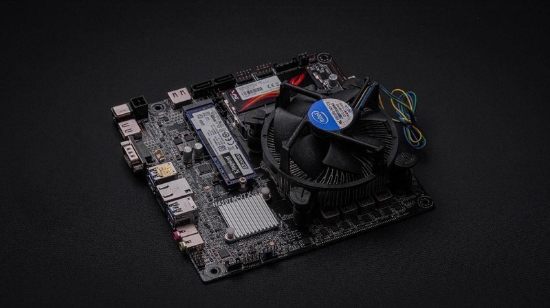 10代酷睿DC供电能否跑满？H410TM ITX装机作业