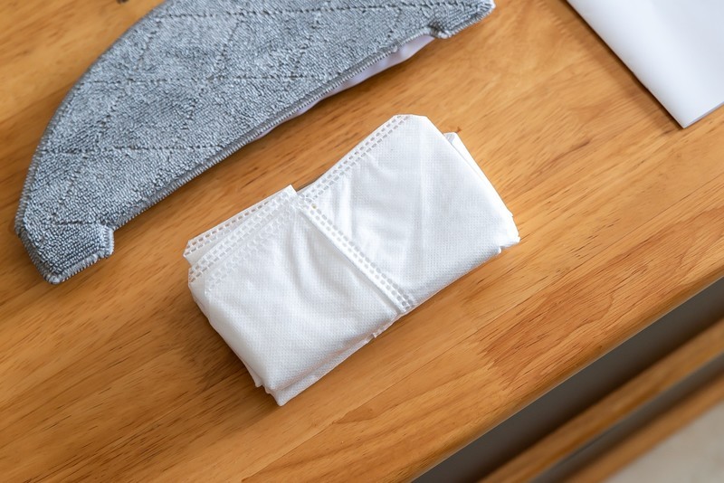 云米又出爆款：会自动倒垃圾的扫地机，清洁阿姨摇头苦叹