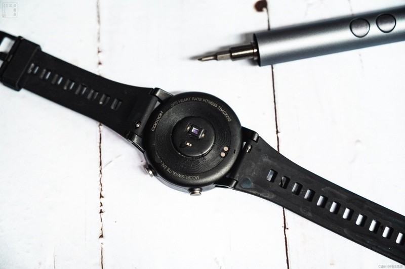 新手也能用的专业运动手表，还支持轨迹记录，咕咚X3-RE体验