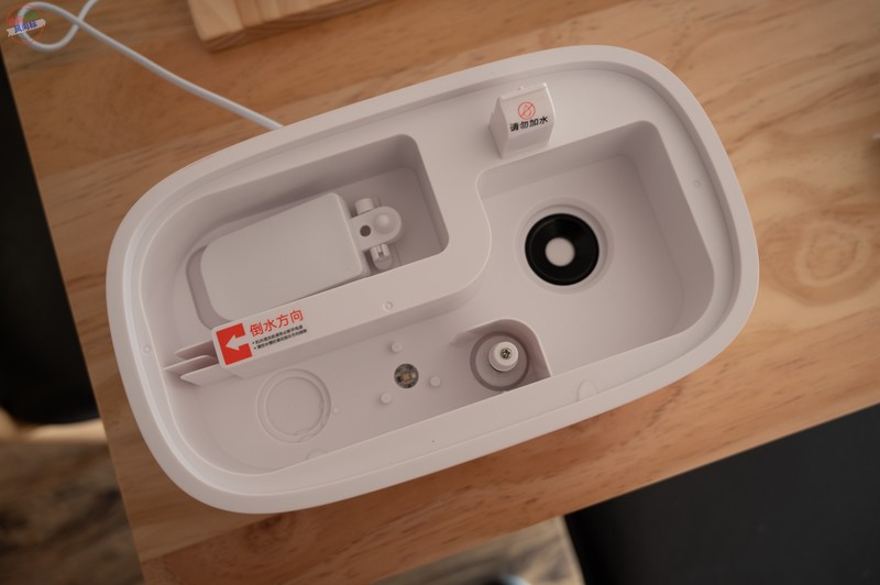 好香的加湿器，营造更加温和水润呼吸环境，七彩叮当香薰加湿器上手