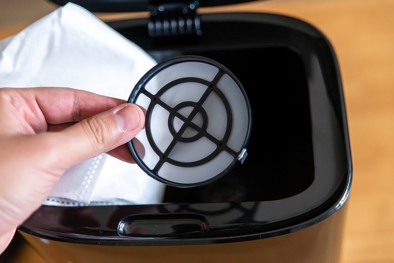 云米又出爆款：会自动倒垃圾的扫地机，清洁阿姨摇头苦叹