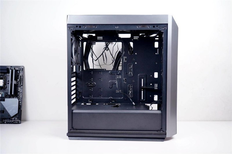 装机小分享，Z490+RTX3070，通吃3A大作，以后我不会害怕掉帧了！