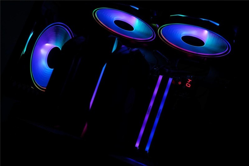 装机小分享，Z490+RTX3070，通吃3A大作，以后我不会害怕掉帧了！