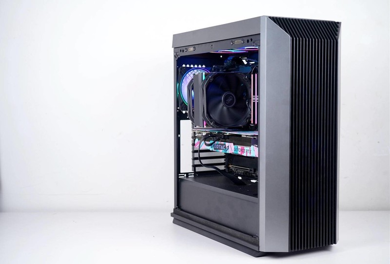 装机小分享，Z490+RTX3070，通吃3A大作，以后我不会害怕掉帧了！