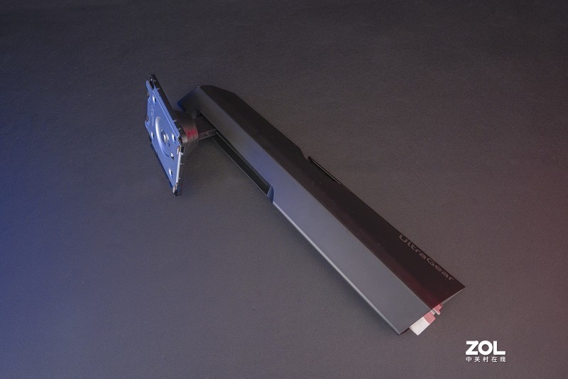 洞察全场，秋毫无遗，2K 165Hz HDR DAS LG 27GP83B电竞显示器让你先发制人