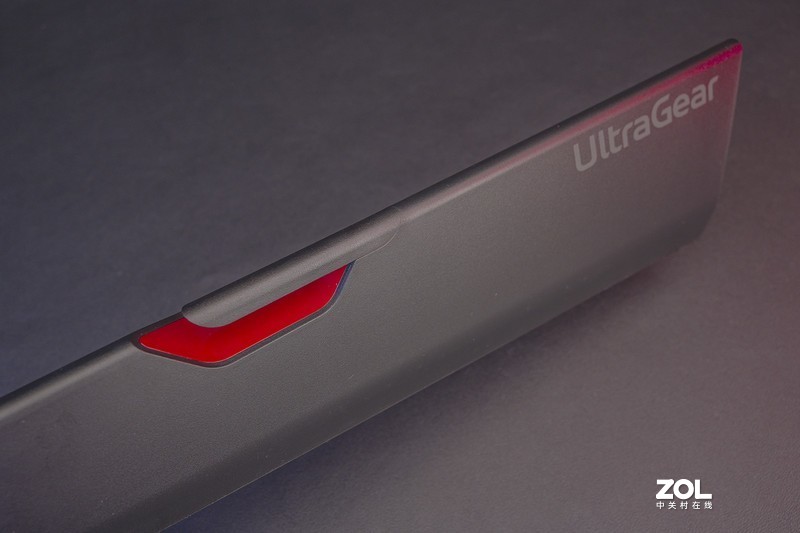 洞察全场，秋毫无遗，2K 165Hz HDR DAS LG 27GP83B电竞显示器让你先发制人