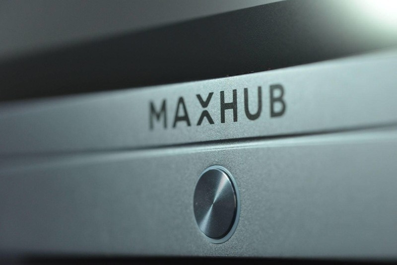 提词器 背景板 演示大屏 看MAXHUB V5如何在MCN公司显身手
