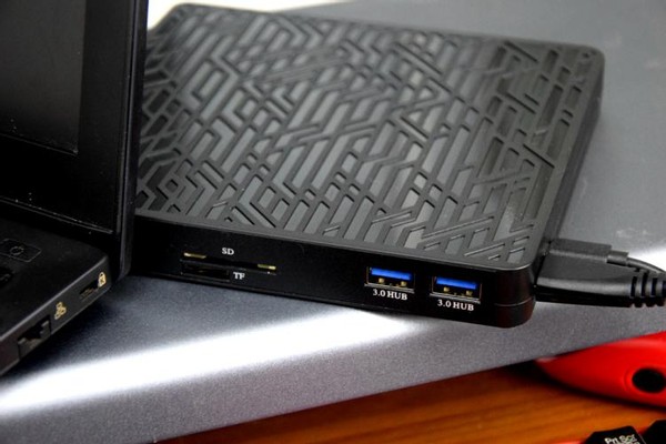 一专多能打破常规，免驱安装刻录，ORICO外置光驱测评