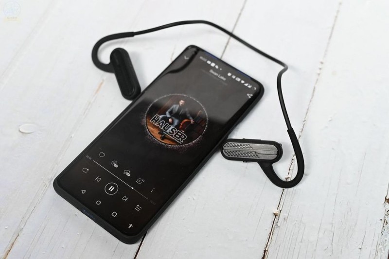 更适合户外运动的蓝牙耳机，Dacom AirWings MP3上手