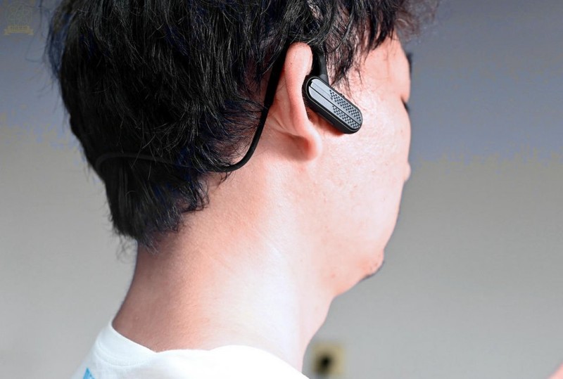 更适合户外运动的蓝牙耳机，Dacom AirWings MP3上手