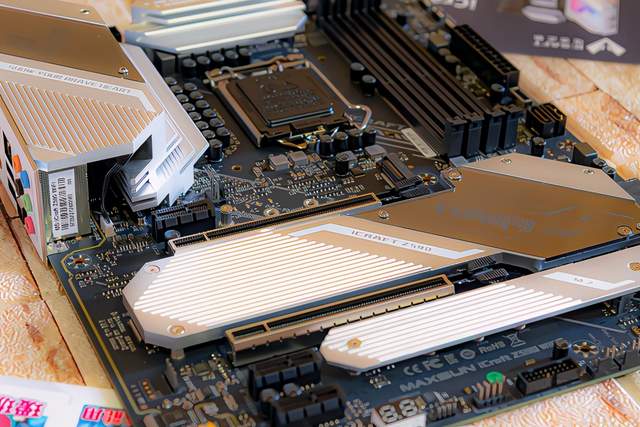 千元Z590会有怎样的表现——铭瑄iCraft Z590 WiFi