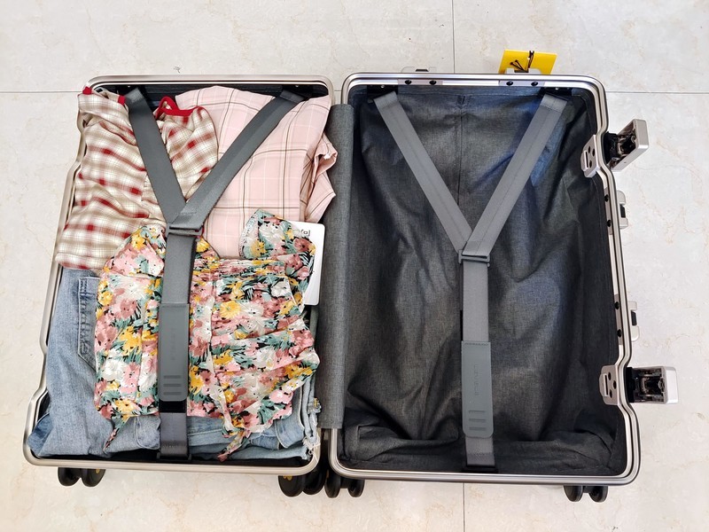 出行必备，小身材大肚量，地平线8号行李箱评测