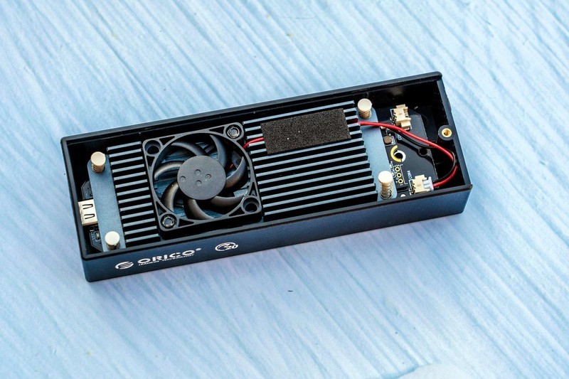 ORCIO NVME硬盘盒搭配扩展卡评测：提速至20Gbps