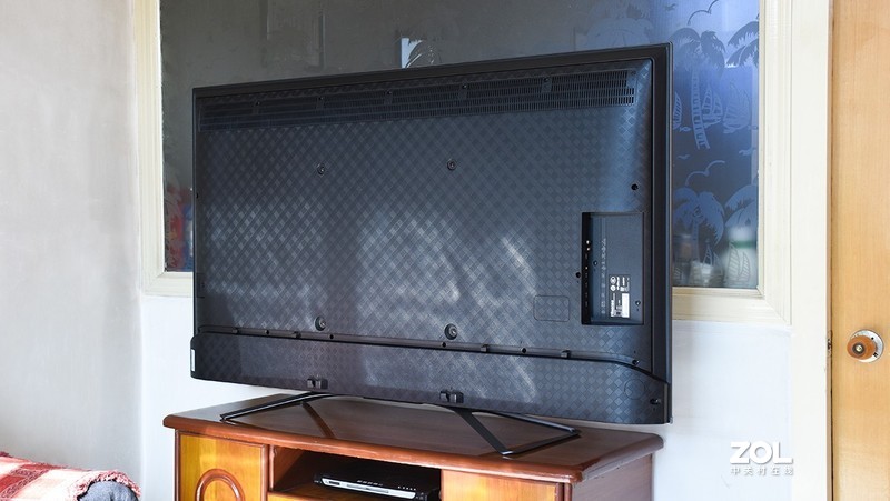 海信X65F超级电视体验：叠屏核心 出色画质