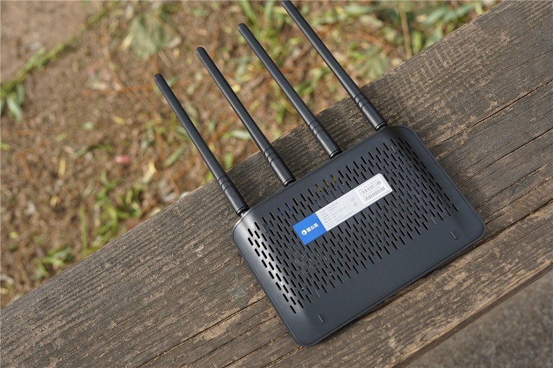 蒲公英X4C无线路由器在宿舍和出租房4G上网真方便