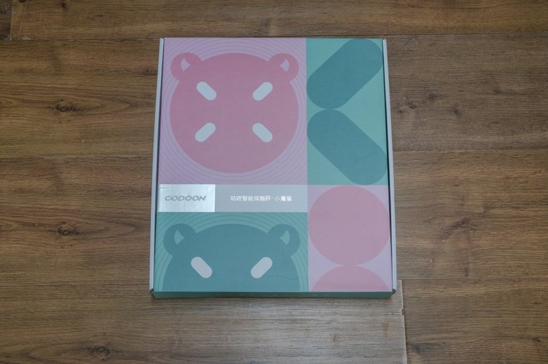 时尚好玩的体脂秤，为每天锻炼添乐趣，咕咚小魔瘦体验