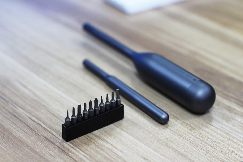 居家小能手，19个批头一劳永逸：WOWSTICK 手动螺丝刀