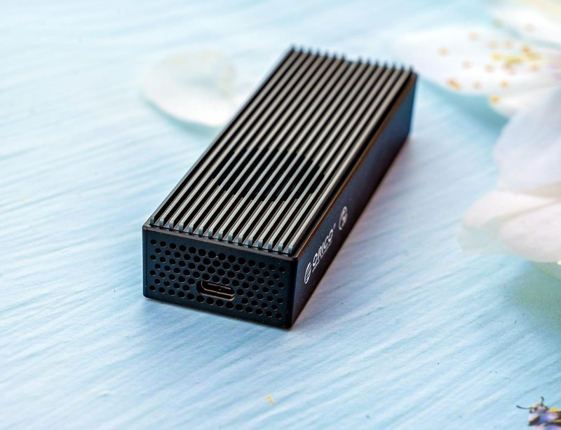 ORCIO NVME硬盘盒搭配扩展卡评测：提速至20Gbps
