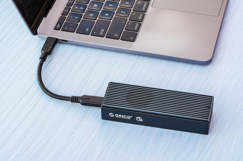 ORCIO NVME硬盘盒搭配扩展卡评测：提速至20Gbps