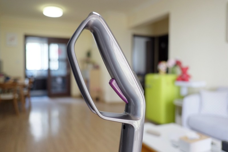 喷吸拖洗更彻底，吉米一洗净X8速干洗地机体验报告