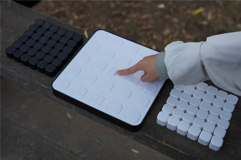 计客智能空间四子棋多维度的互动对战乐趣多多