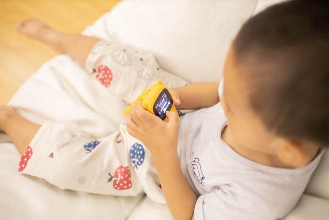 新手奶爸的育儿神器，便携智能AI复读机，牛听听超记牛