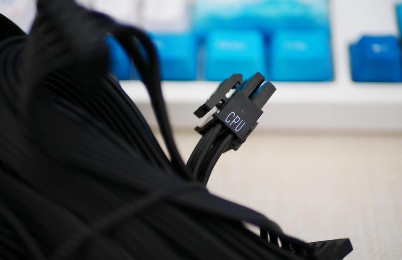 从电源到散热，从机箱到显卡，这套攒机清单今年双十二值得收藏