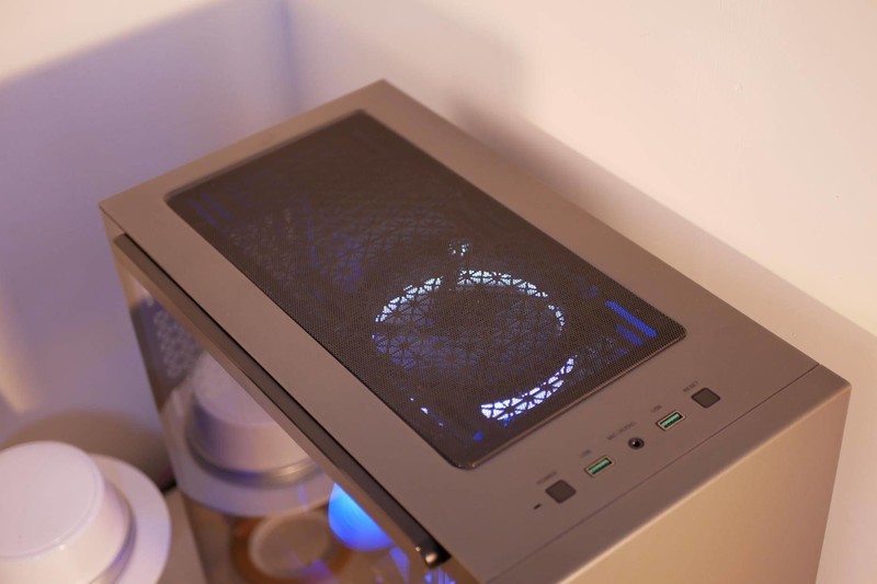 从电源到散热，从机箱到显卡，这套攒机清单今年双十二值得收藏