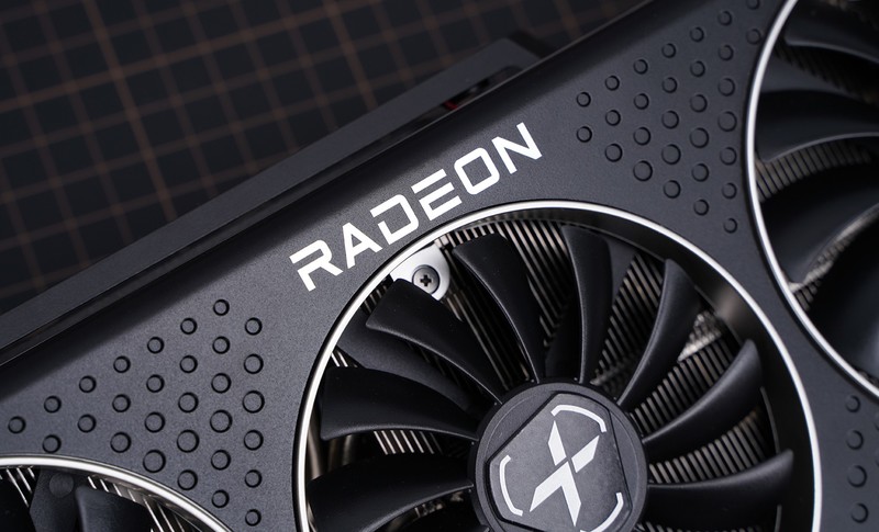 非公版更强 讯景XFX RX6800 XT海外版显卡评测