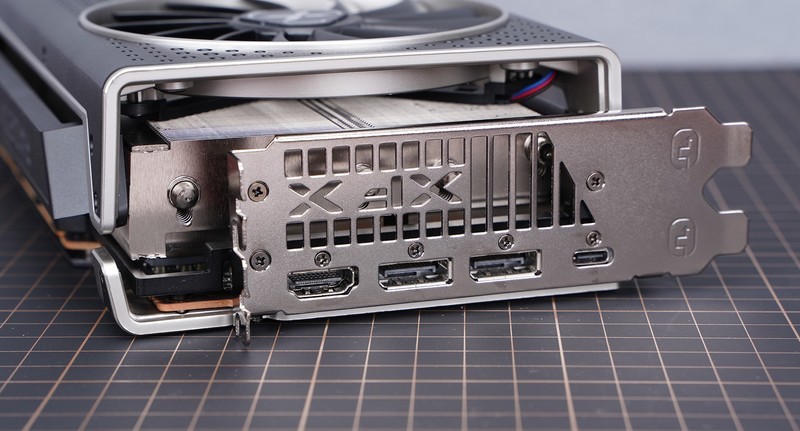 非公版更强 讯景XFX RX6800 XT海外版显卡评测