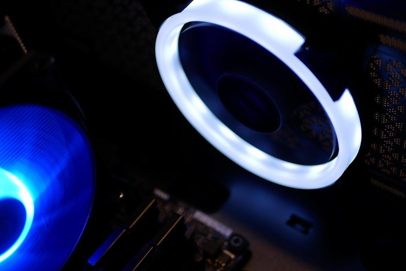 从电源到散热，从机箱到显卡，这套攒机清单今年双十二值得收藏