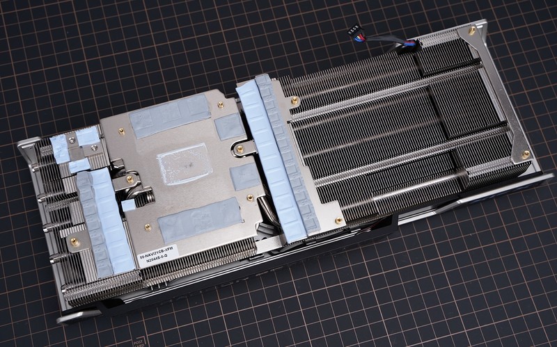 非公版更强 讯景XFX RX6800 XT海外版显卡评测