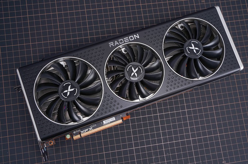 非公版更强 讯景XFX RX6800 XT海外版显卡评测