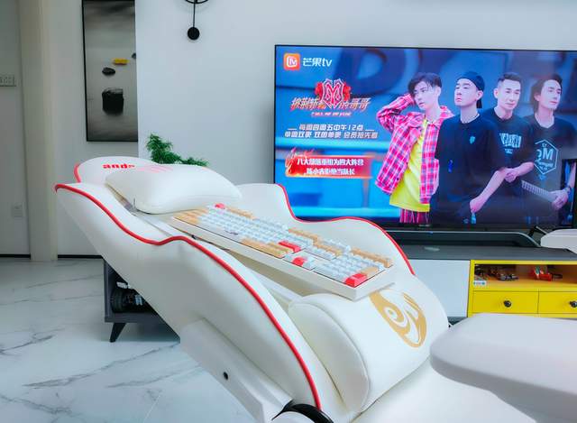 阴阳师顶流入侵电竞界，ikbc机械键盘+安德斯特电竞椅套装评测