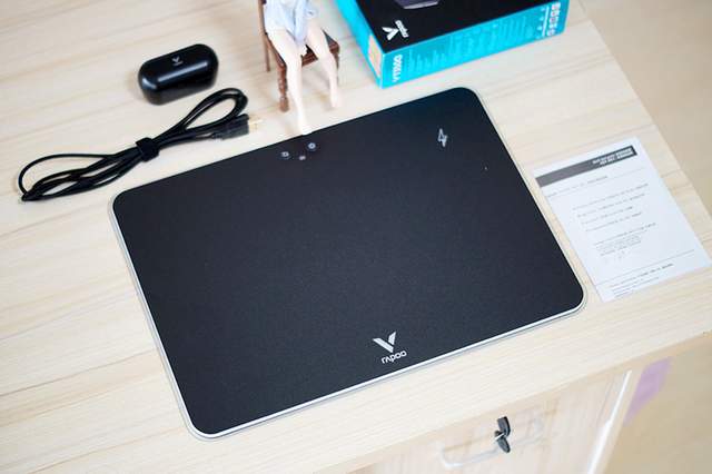 电竞和无线更般配——雷柏V10 RGB鼠标垫兼VT350Q鼠标测评