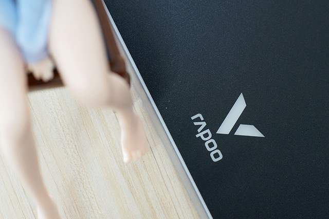 电竞和无线更般配——雷柏V10 RGB鼠标垫兼VT350Q鼠标测评