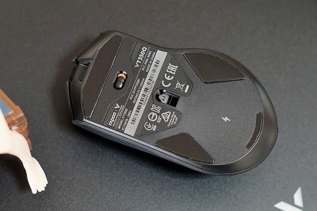 电竞和无线更般配——雷柏V10 RGB鼠标垫兼VT350Q鼠标测评