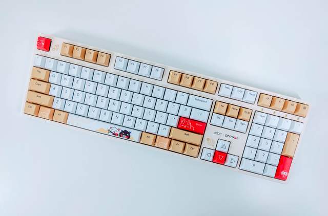 阴阳师顶流入侵电竞界，ikbc机械键盘+安德斯特电竞椅套装评测