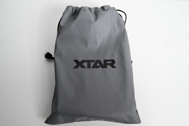 兼容超全的电池充电器，速度也挺快，XTAR VC4 PLUS锂电充电器上手