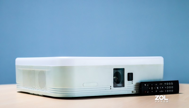 投影机又出“黑科技”，GPT多功能智能投影音响吸顶灯拆箱