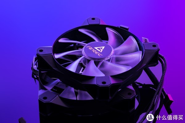 可压8核心处理器？安钛克 K240散热器测试