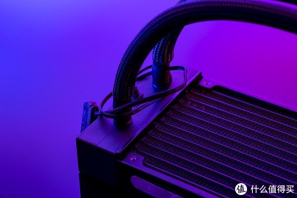 可压8核心处理器？安钛克 K240散热器测试