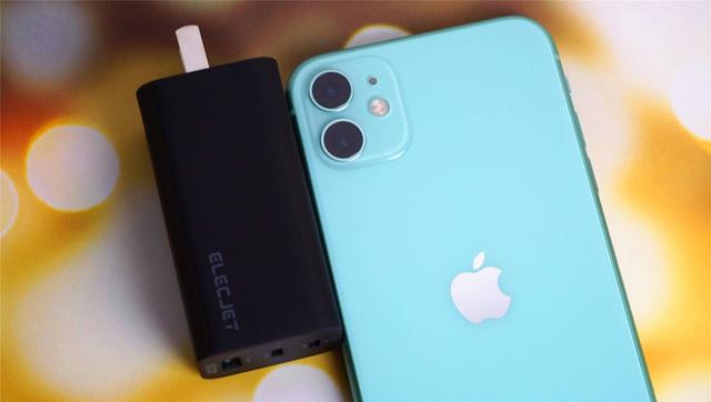 两百元出头的电友GaN充电头开箱评测：一文带你看懂它贵在哪