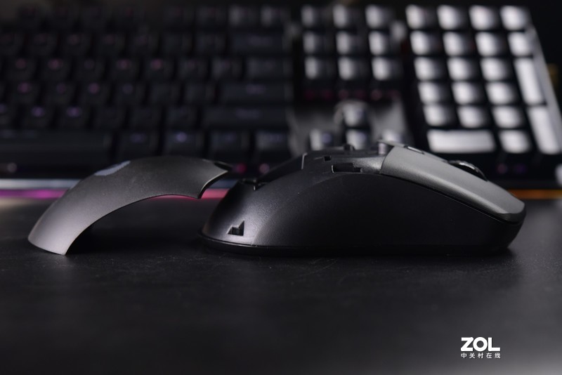 用达尔优A918无线游戏鼠标驰骋一下无线化游戏时代