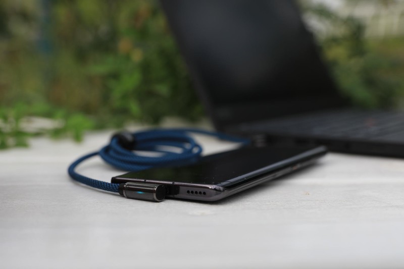 100W大功率电竞RGB设计，倍思传说线，手游党的专属福利