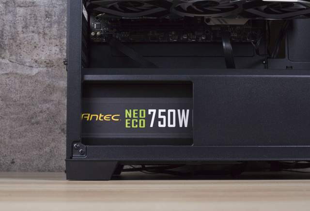 全员RGB时代水冷管也不能放过，影驰魔影240R性能与颜值体验