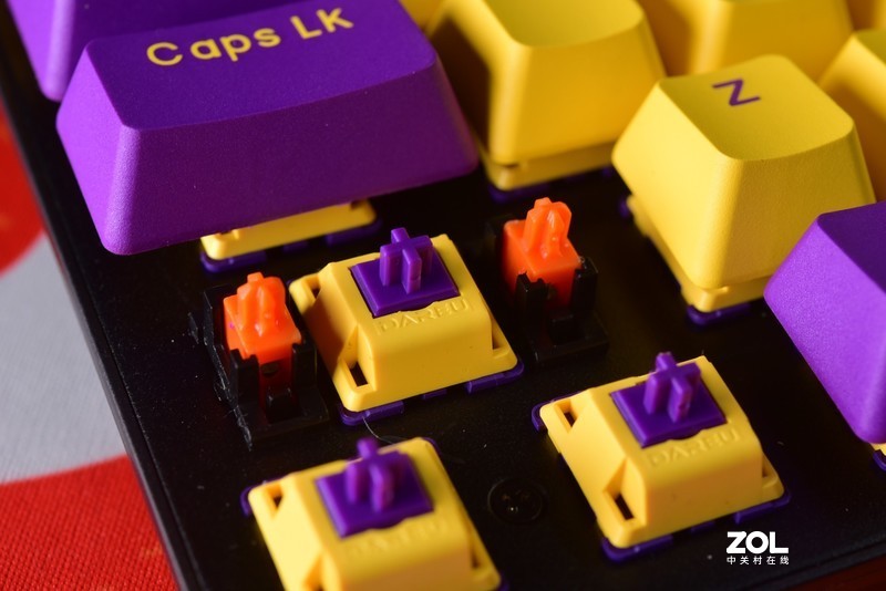 机械键盘DIY，有手就行 ▎全方位自定义的达尔优A87全插拔定制轴机械键盘