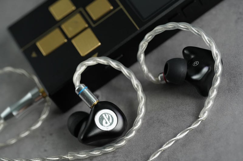 德森瑞DTR+播放器和Tender I 平板Hifi耳塞试听小记