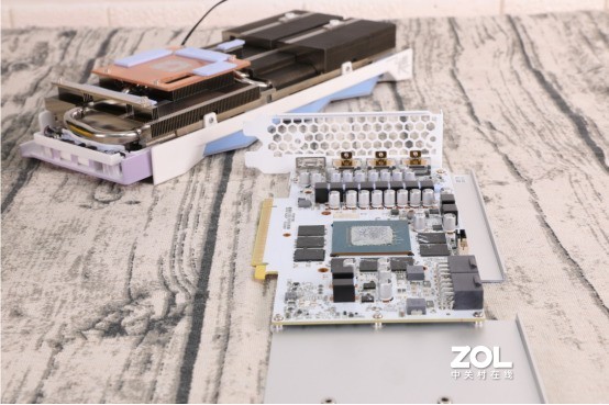 【血赚】好看就完事了？盈通RTX3070樱瞳花嫁简评针不戳！