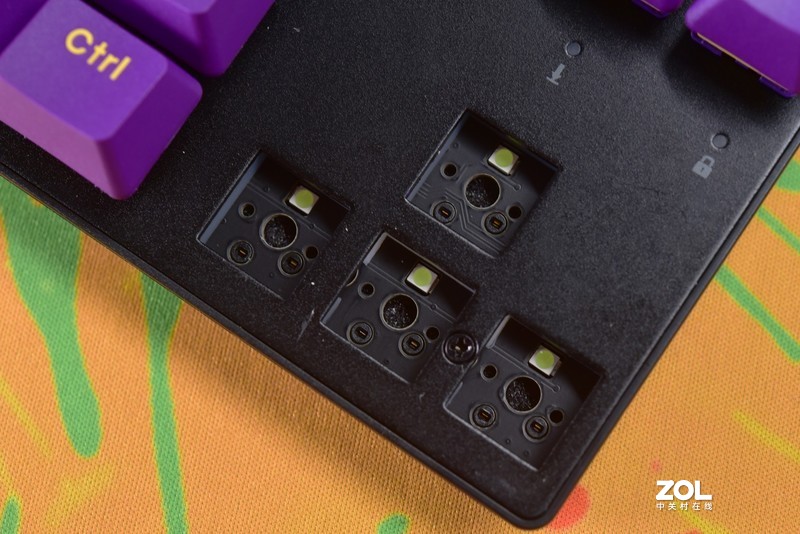 机械键盘DIY，有手就行 ▎全方位自定义的达尔优A87全插拔定制轴机械键盘